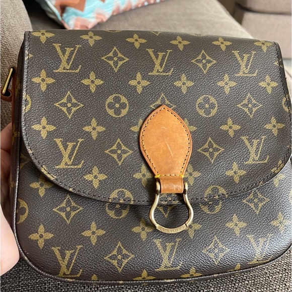 LV Saint Cloud GM - please see pics for reference. - Picture 3 of 8